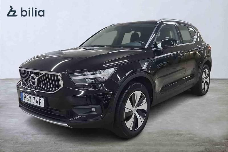 Svart Begagnad 2021 Volvo XC40 Inscription SUV | 329 000 kr (Marknadspris) - Bild 1/1