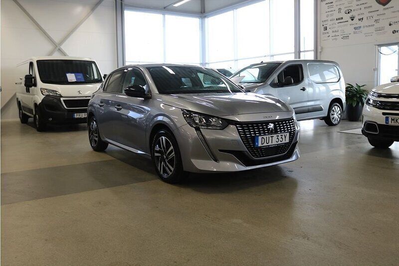 Grå Begagnad 2023 Peugeot 208 Allure Halvkombi | 189 900 kr (Marknadspris) - Bild 1/4