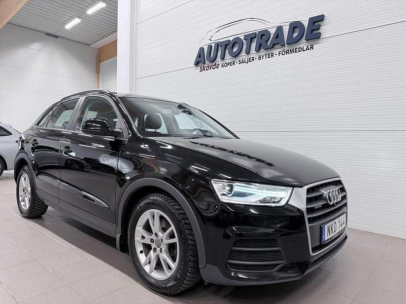 Begagnad Audi Q3 Sport 150 HK (110 kW) 2016 Svart SUV