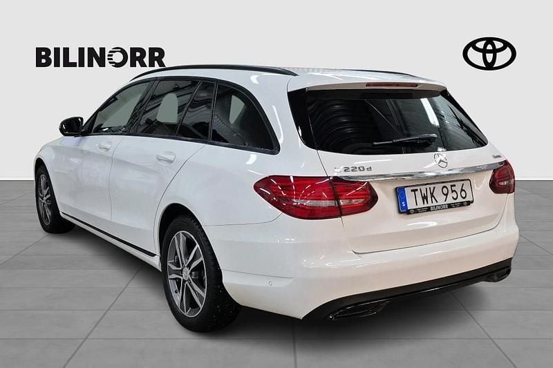 Begagnad Mercedes C220 Edition 196 HK (144 kW) 2018 Vit Kombi