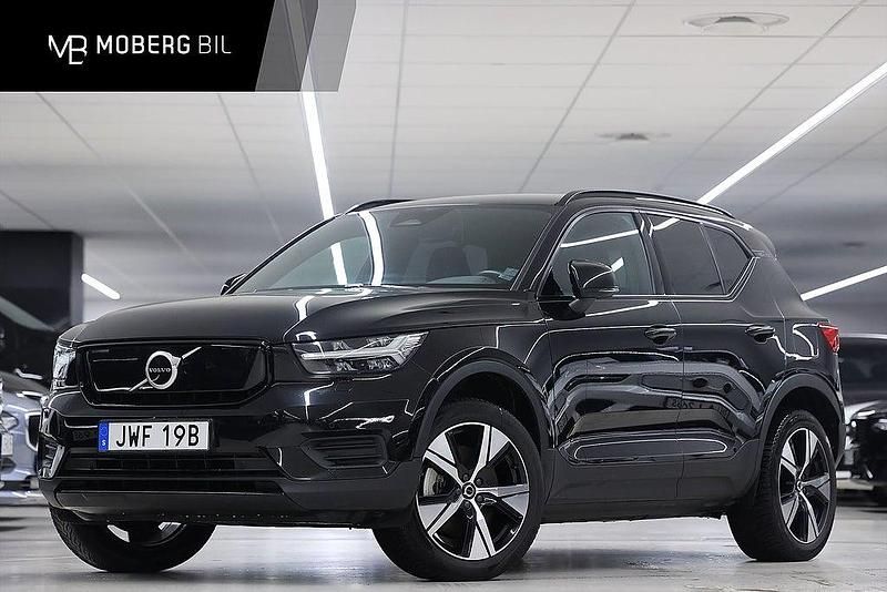 Svart Begagnad 2022 Volvo XC40 Core SUV | 309 900 kr - Bild 1/4