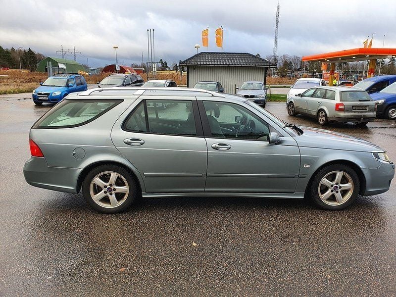 Begagnad Saab 9-5 Vector 185 HK (136 kW) 2008 Grå Kombi