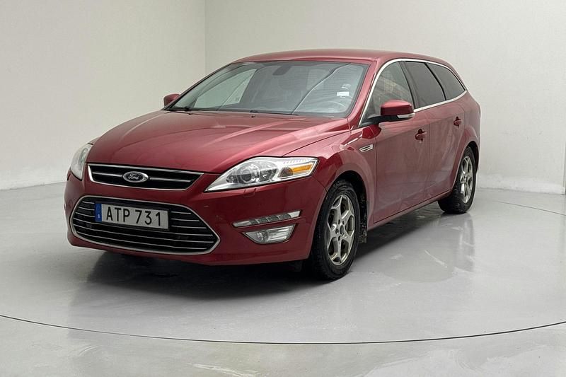 Röd Begagnad 2014 Ford Mondeo Kombi | 51 000 kr (Marknadspris) - Bild 1/4