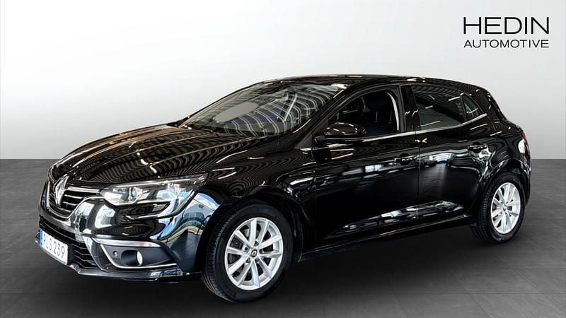 Svart (black) Begagnad 2017 Renault Mégane IV Halvkombi | 69 900 kr (Superpris) - Bild 1/4