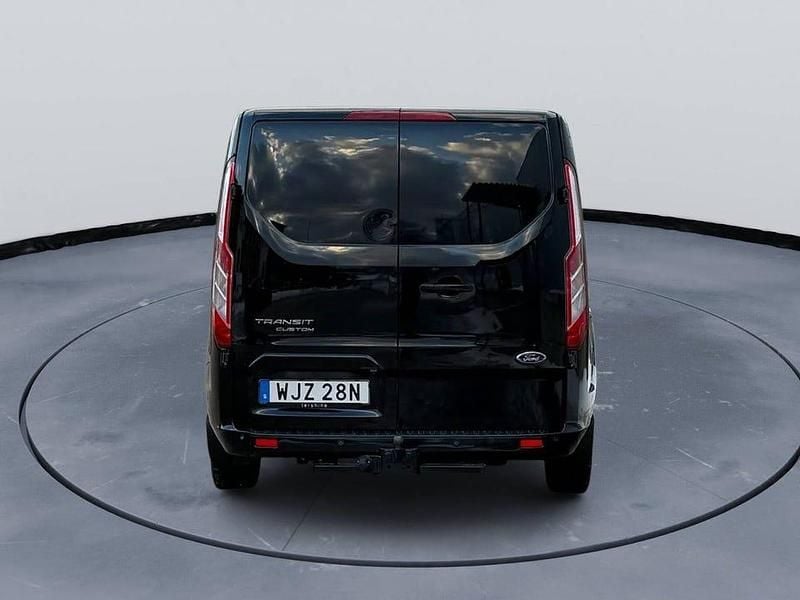 Begagnad Ford Transit Custom 170 HK (125 kW) 2021 Svart Van