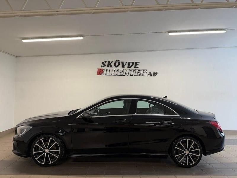Begagnad Mercedes CLA200 Urban 156 HK (114 kW) 2015 Svart