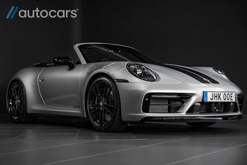 Flerfärgad (silver) Begagnad 2024 Porsche 911 Carrera GTS Cab | 2 095 000 kr (Dyr) - Bild 1/4