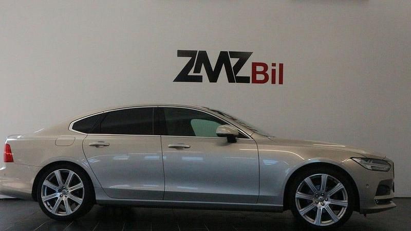Begagnad Volvo S90 200 HK (147 kW) 2017 Ljusbrun (brun) Sedan