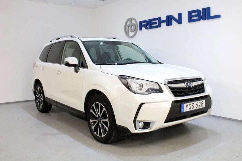 Vit Begagnad 2016 Subaru Forester Exclusive+ SUV | 219 000 kr (Marknadspris) - Bild 1/4
