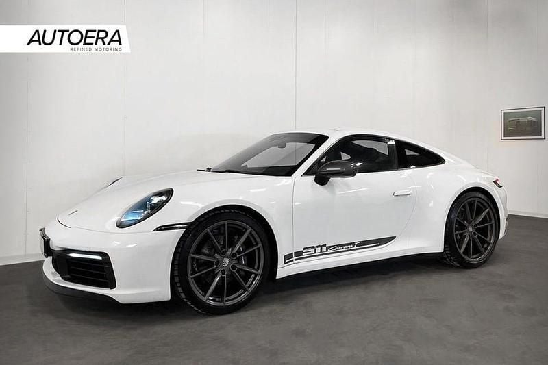 Begagnad Porsche 911 Carrera 385 HK (283 kW) 2023 Vit Sportkupé