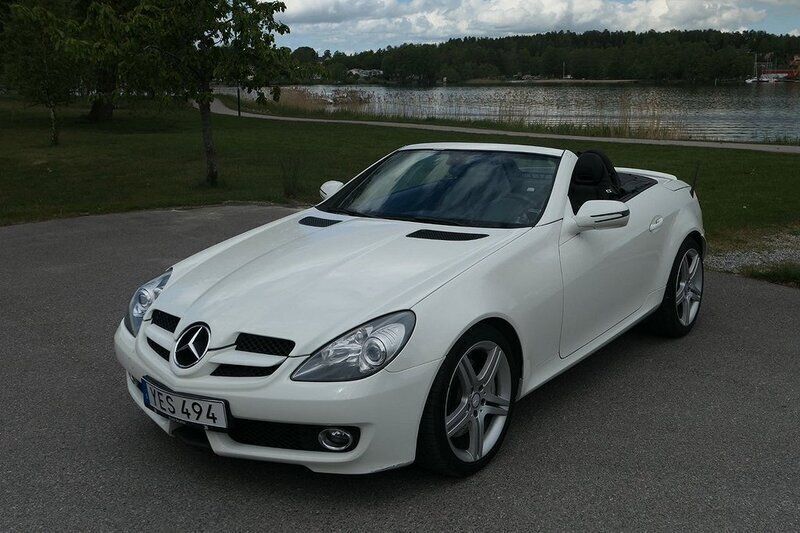 Vit Begagnad 2010 Mercedes SLK200 Cab | 148 000 kr (Dyr) - Bild 1/4