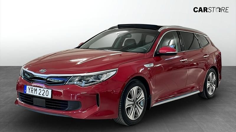 Röd Begagnad 2018 Kia Optima Hybrid Sport Sedan | 174 900 kr (Marknadspris) - Bild 1/4