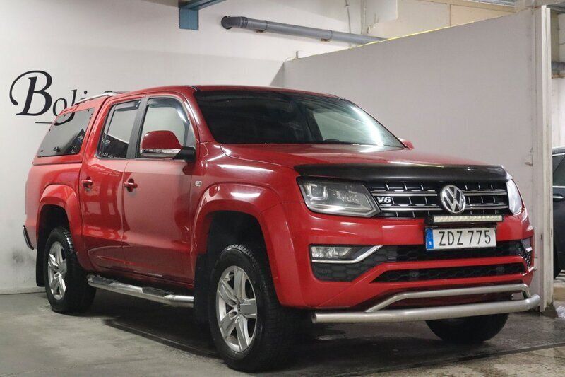 Röd Begagnad 2018 VW Amarok Pickup | 179 900 kr - Bild 1/4