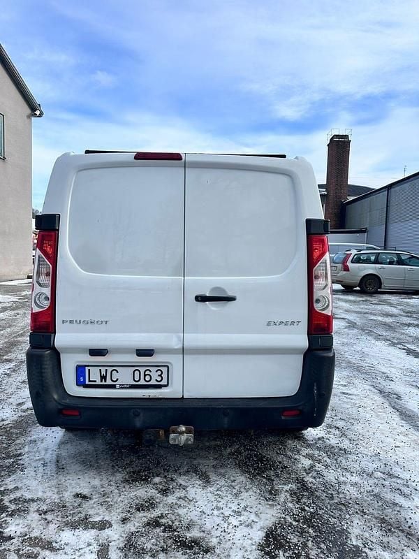 Begagnad Peugeot Expert 163 HK (119 kW) 2012 Van