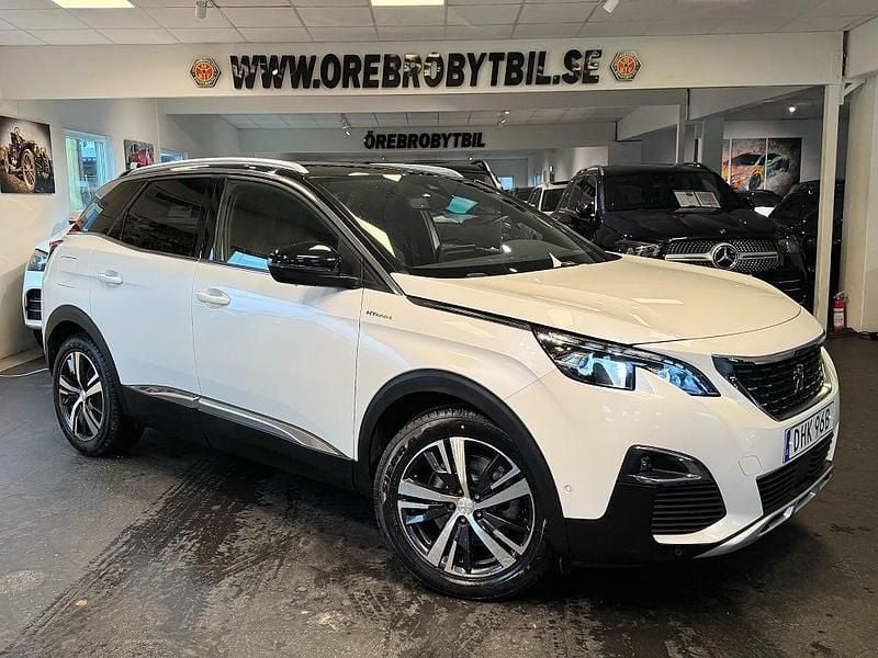 Vit Begagnad 2020 Peugeot 3008 GT SUV | 269 800 kr (Marknadspris) - Bild 1/4