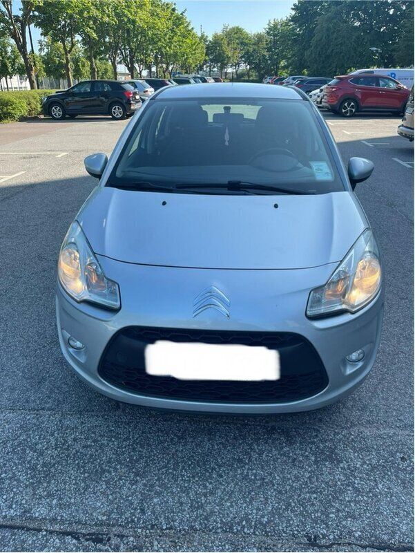 Silver Begagnad 2010 Citroën C3 Halvkombi | 25 500 kr (Marknadspris) - Bild 1/3