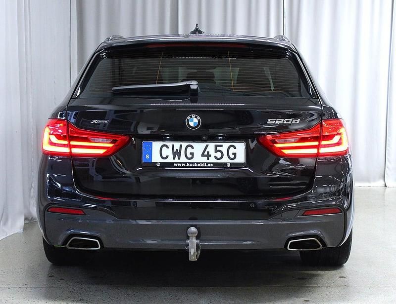Begagnad BMW 520 M Sport 191 HK (140 kW) 2019 Svart Kombi