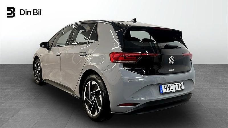 Begagnad VW ID.3 Pro Performance 150 kW (204 HK) 2023 Moonstone grey black Halvkombi