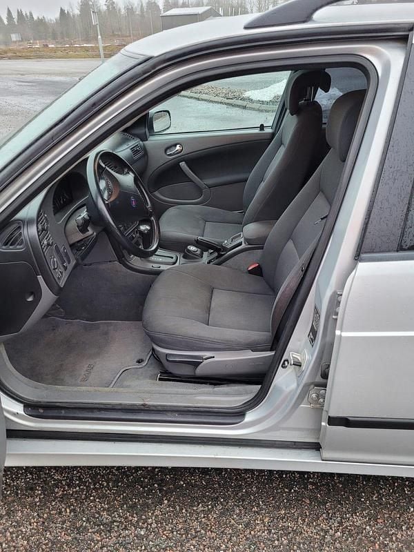 Begagnad Saab 9-5 150 HK (110 kW) 2004 Kombi