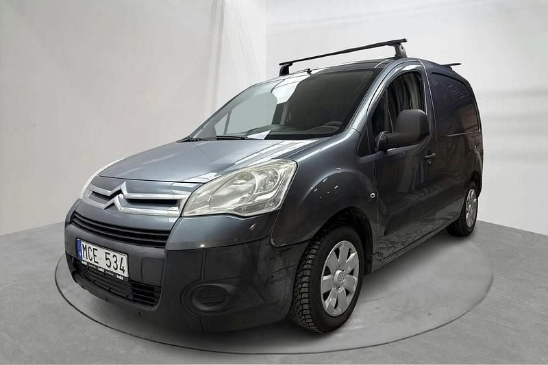 Mörkgrå Begagnad 2011 Citroën Berlingo Minibuss | 39 000 kr (Bra pris) - Bild 1/4