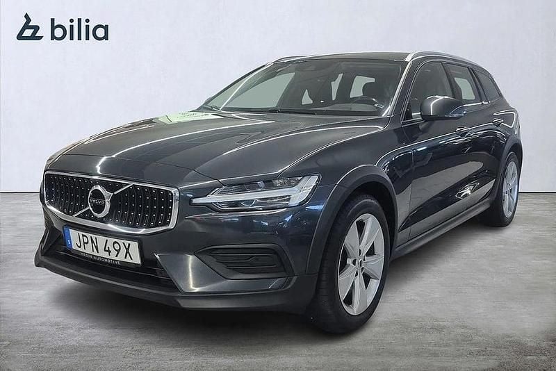 Grå Begagnad 2019 Volvo V60 CC SE Kombi | 249 000 kr (Marknadspris) - Bild 1/3
