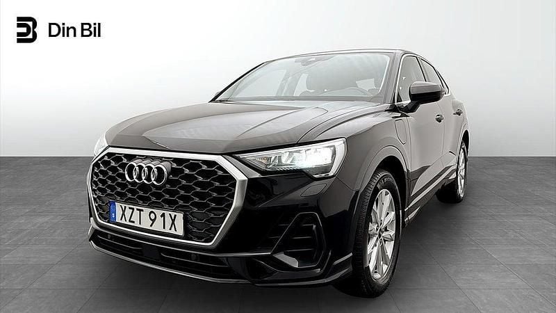 Svart Begagnad 2022 Audi Q3 Sportback Proline SUV | 359 000 kr (Superpris) - Bild 1/4