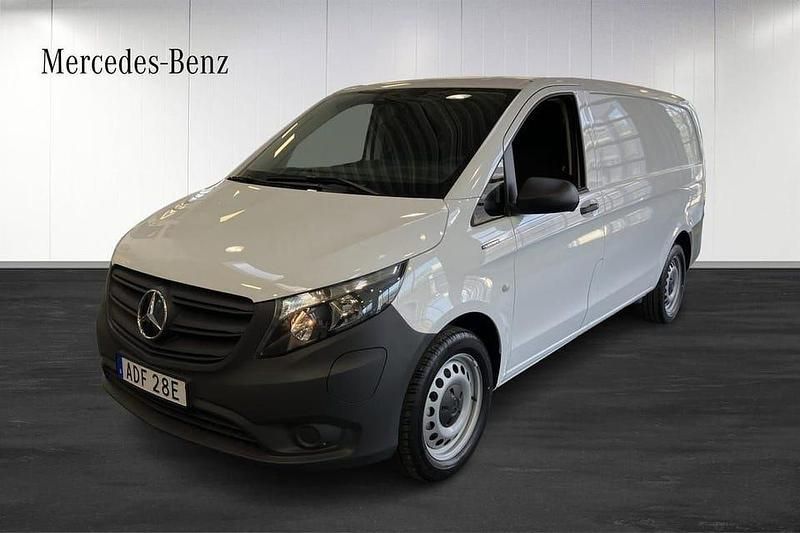 Vit Begagnad 2024 Mercedes e-Vito Van | 437 375 kr (Dyr) - Bild 1/4