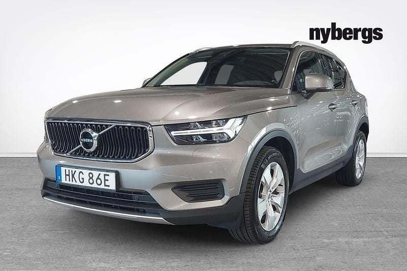 Grå Begagnad 2022 Volvo XC40 Pro SUV | 299 000 kr (Bra pris) - Bild 1/4