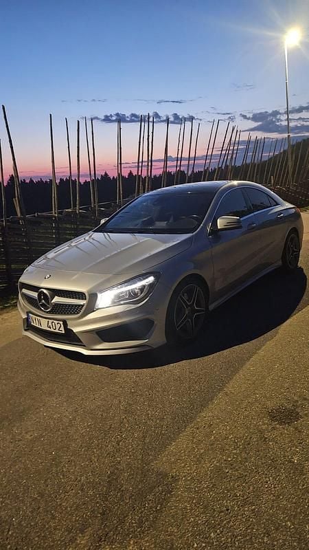 Begagnad Mercedes CLA220 170 HK (125 kW) 2014 Sedan
