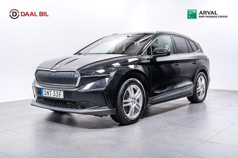 Begagnad Skoda Enyaq iV 150 kW (204 HK) 2023 Svart SUV