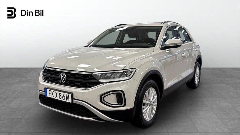 Grå Begagnad 2022 VW T-Roc Life SUV | 269 900 kr (Marknadspris) - Bild 1/4