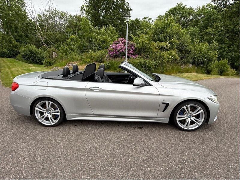 Silver Begagnad 2014 BMW 435 M Sport Cab | 284 900 kr (Bra pris) - Bild 1/4