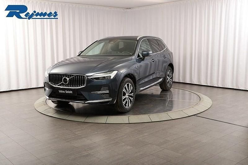 Mörkblå Begagnad 2021 Volvo XC60 Inscription SUV | 409 900 kr (Bra pris) - Bild 1/4