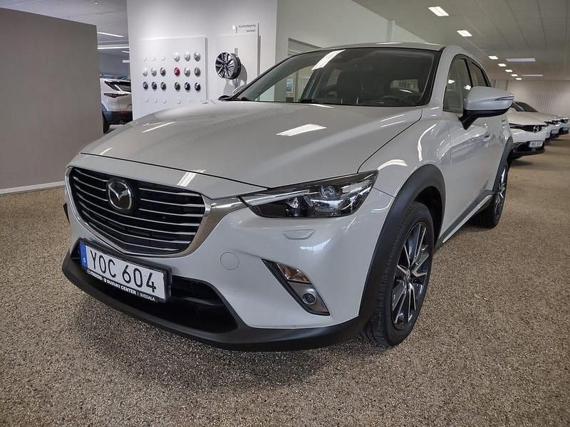Vit Begagnad 2017 Mazda CX-3 Optimum SUV | 189 900 kr (Dyr) - Bild 1/4