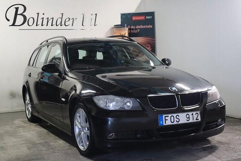 Svart Begagnad 2007 BMW 320 Advantage Kombi | 59 800 kr (Marknadspris) - Bild 1/4