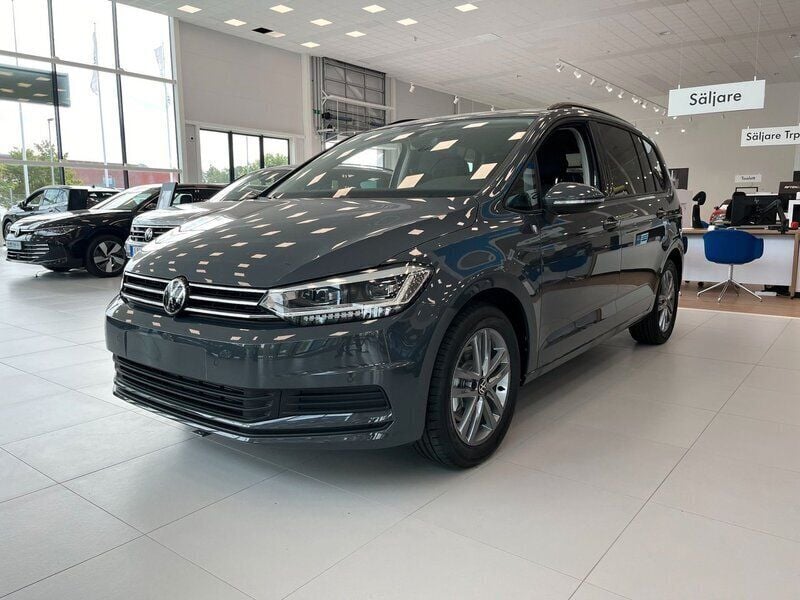 Ny 2024 VW Touran Minibuss | 413 900 kr (Marknadspris) - Bild 1/4