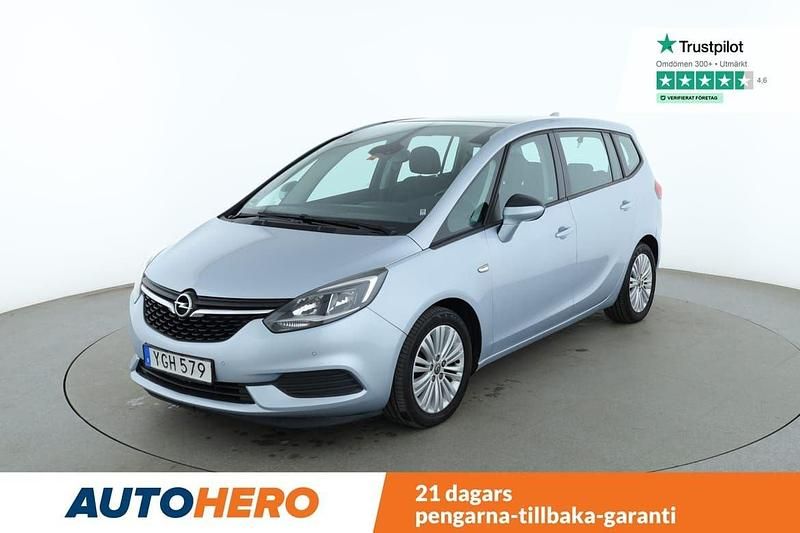 Grå Begagnad 2016 Opel Zafira Tourer Minibuss | 118 000 kr (Lite dyr) - Bild 1/4