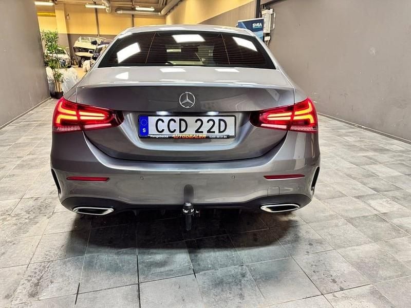 Begagnad Mercedes A200 AMG line 163 HK (119 kW) 2019 Mörkgrå Sedan