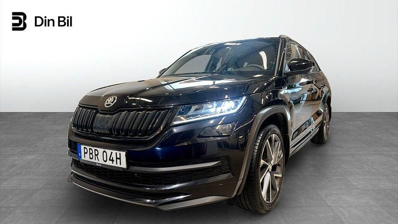 Svart (black magic pärleffekt me) Begagnad 2020 Skoda Kodiaq Business Line SUV | 339 900 kr (Lite dyr) - Bild 1/4
