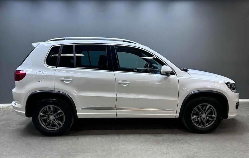 Begagnad VW Tiguan R-line 161 HK (118 kW) 2014 Vit SUV
