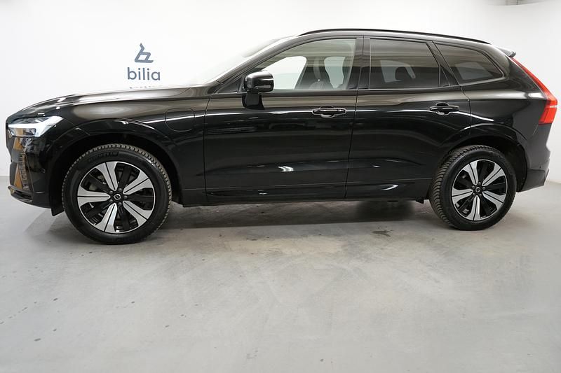 Begagnad Volvo XC60 Ultimate 253 HK (186 kW) 2022 Svart SUV