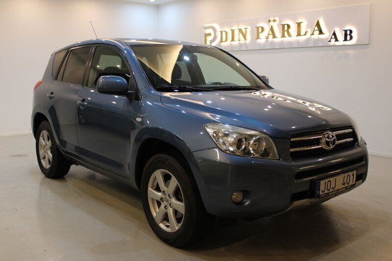 Blå Begagnad 2009 Toyota RAV4 SUV | 69 900 kr (Marknadspris) - Bild 1/4