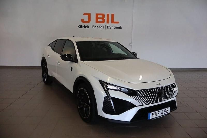 Vit Begagnad 2023 Peugeot 408 GT GTi SUV | 294 900 kr (Marknadspris) - Bild 1/4
