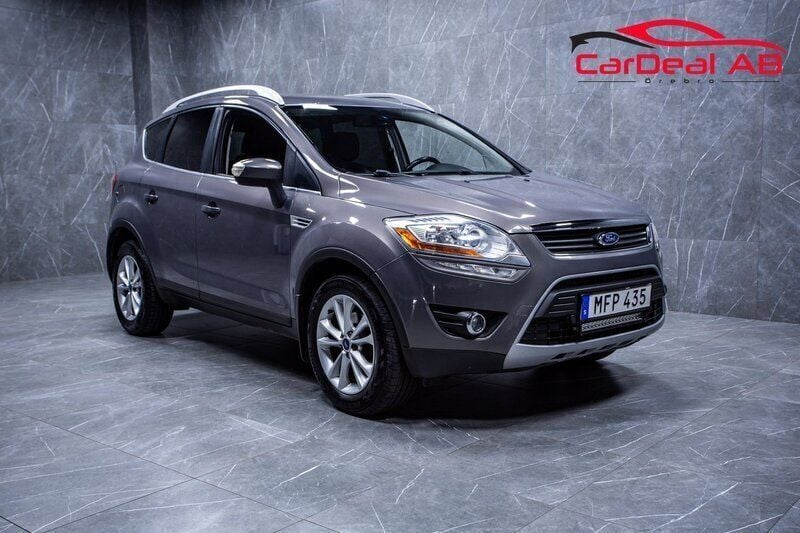 Brun Begagnad 2011 Ford Kuga Titanium SUV | 74 800 kr (Marknadspris) - Bild 1/4