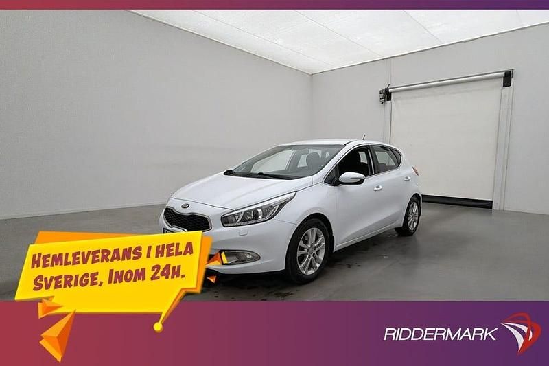 Vit Begagnad 2013 Kia Ceed Comfort Halvkombi | 74 800 kr (Marknadspris) - Bild 1/3