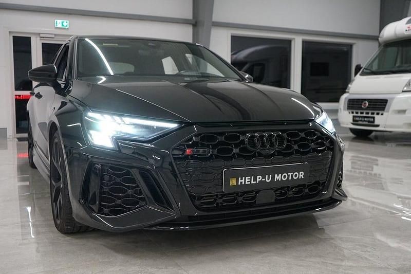 Begagnad Audi RS3 Sportback 400 HK (294 kW) 2022 Svart Halvkombi