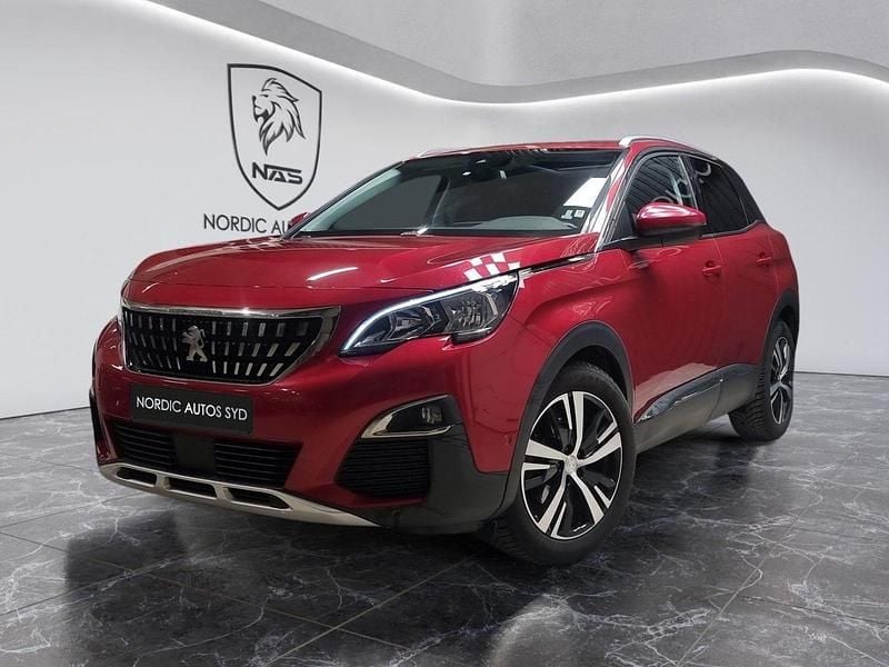 Mörkröd Begagnad 2017 Peugeot 3008 Allure SUV | 139 900 kr (Marknadspris) - Bild 1/4