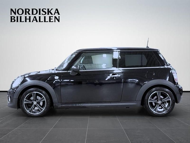 Begagnad Mini ONE 98 HK (72 kW) 2013 Svart Halvkombi