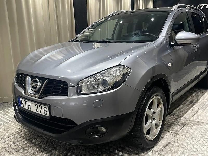 Begagnad Nissan Qashqai +2 141 HK (103 kW) 2011 Grå SUV