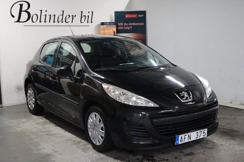 Svart Begagnad 2009 Peugeot 207 Halvkombi | 34 800 kr (Marknadspris) - Bild 1/4